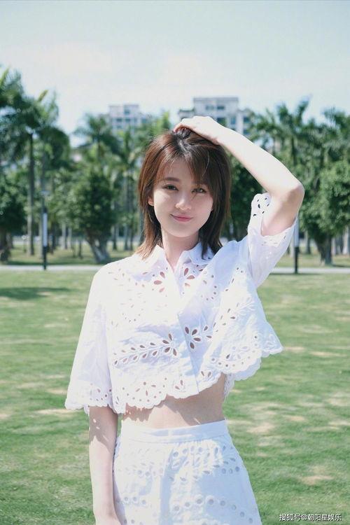 娱乐吃瓜酱小影娱乐,揭秘娱乐圈幕后故事，带你领略娱乐风云