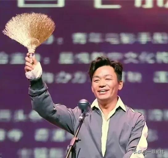 娱乐圈吃瓜讲解员是谁啊,揭秘幕后真相的神秘人物